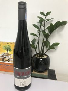 Rượu Vang đức Rotwein Trocken 2017 Qc